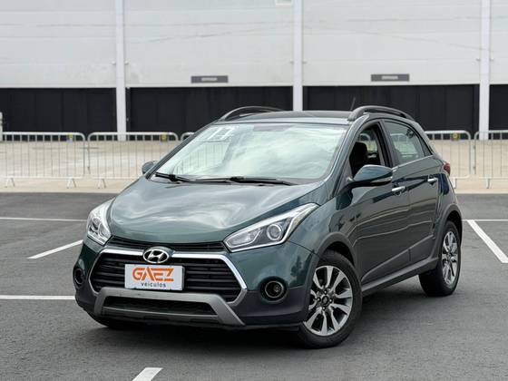 HYUNDAI HB20X 1.6 16V PREMIUM FLEX 4P AUTOMÁTICO HYUNDAI HB20X 1.6 16V PREMIUM FLEX 4P AUTOMÁTICO